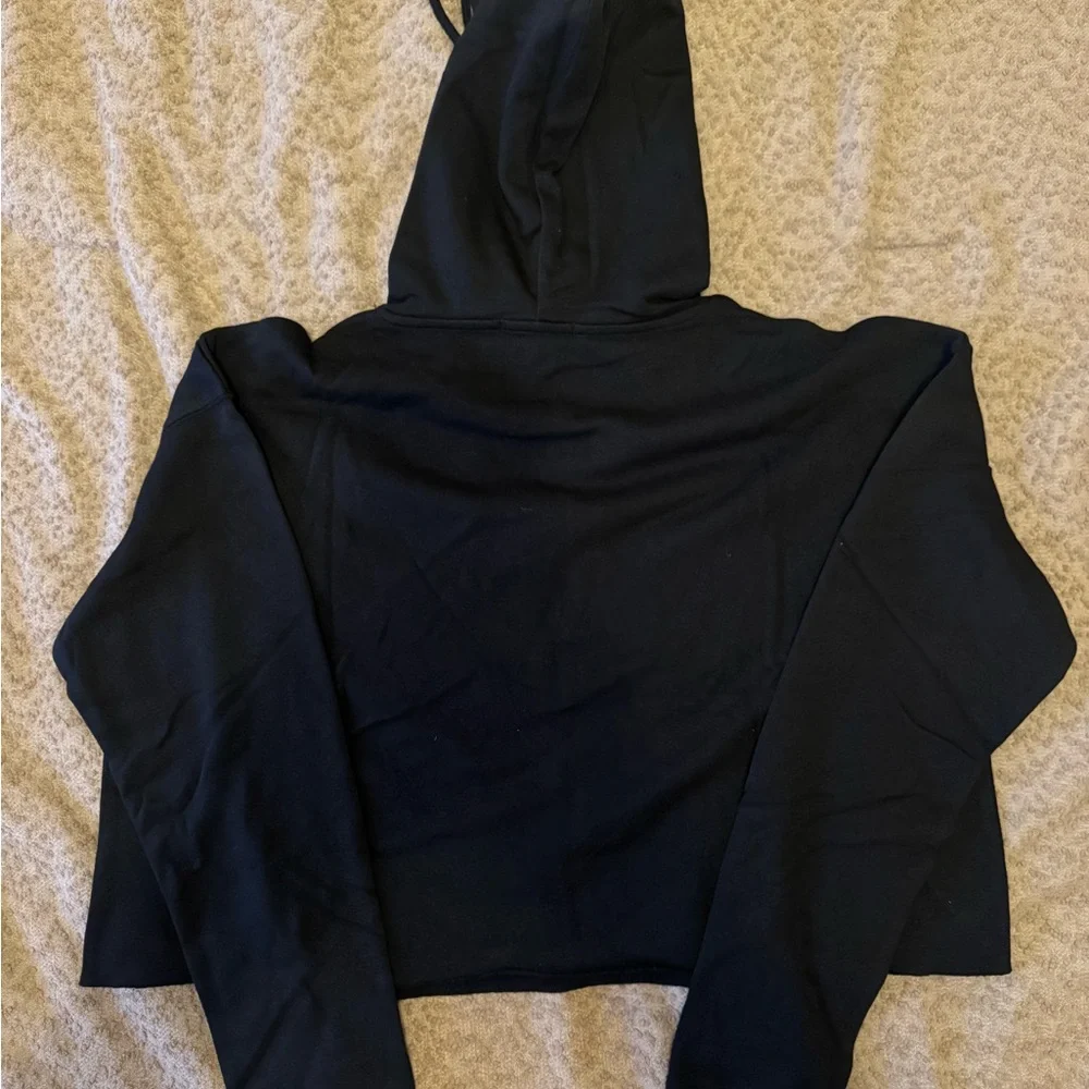 NFL Erin Andrew’s Dallas Cowboys Black Hoodie Cropped NWT - Picture 3 of 4